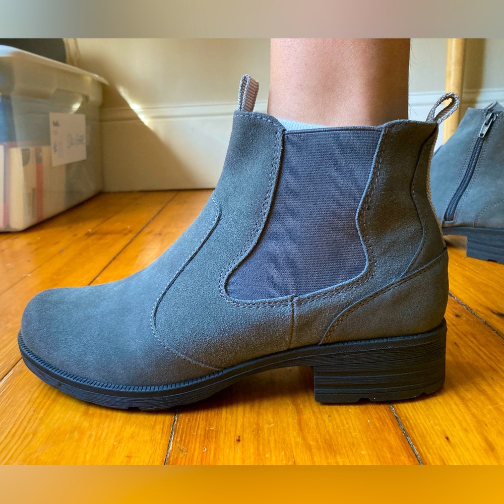 Earth Origins Ankle Boots Gray Suede Size 11 Womens